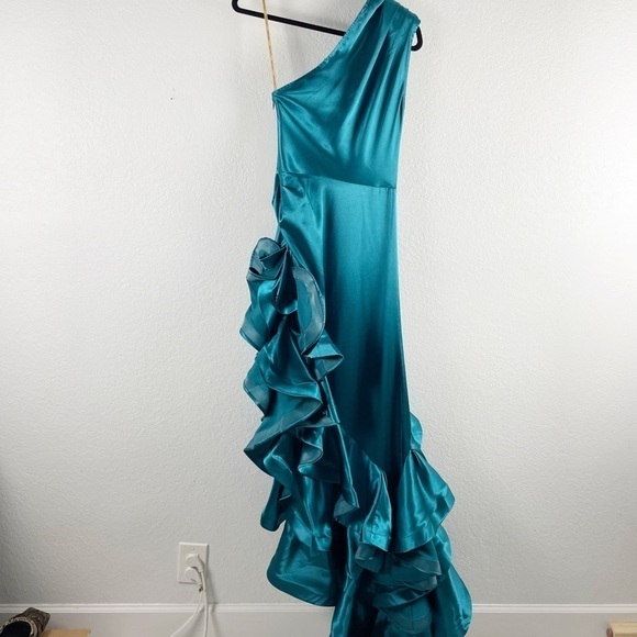 Bronx and Banco Monica Ruffle Asymmetrical Gown in Blue Formal Black Tie Dress - Picture 9 of 12